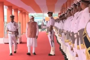 PM Modi Three Navy Warships Commissioned Kolkata: कोलकाता में तीन नए युद्धपोत नौसेना में शामिल, प्रधानमंत्री नरेंद्र मोदी रहे मौजूद