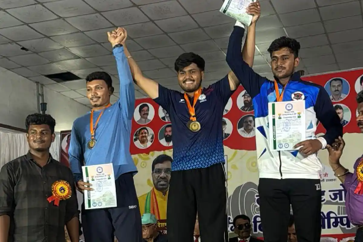 Maharashtra Strength Lifting Competition Medal Win: पश्चिम विभागीय राष्ट्रीय प्रतियोगिता में महाराष्ट्र के खिलाड़ियों का शानदार प्रदर्शन, कई स्वर्ण और रजत पदक जीते