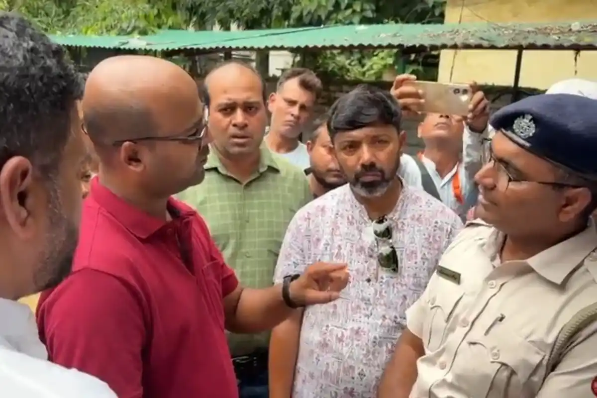 Shankar Ghosh MLA illegal sand stone Business Warning Siliguri: अवैध बाली और पत्थर कारोबार पर शंकर घोष की सख्त चेतावनी