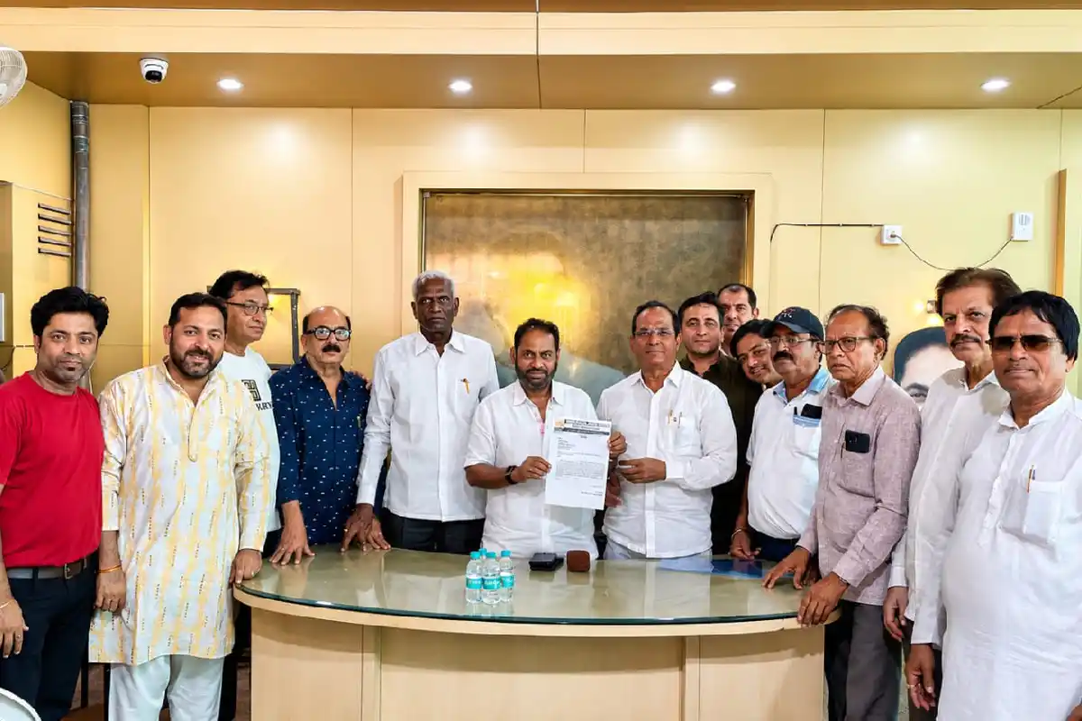 Nagpur News: महापुरुषों के नाम पर सामाजिक सभागृह बनाने का भरोसा, उत्तर नागपुर के लोगों की मांग पर दिया आश्वासन