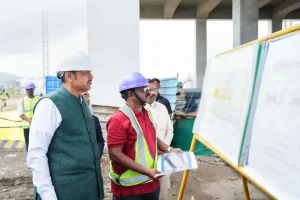 Palghar Development Devendra Fadnavis Project Review: पालघर के विकास को नई गति देने के लिए मुख्यमंत्री ने बड़ी परियोजनाओं का निरीक्षण किया