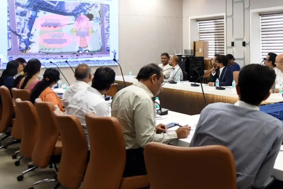 Nagpur Deekshabhoomi development master plan: दीक्षाभूमि के विकास के लिए जल्द बनेगा मास्टर प्लान, सर्वसम्मति से होगा फैसला
