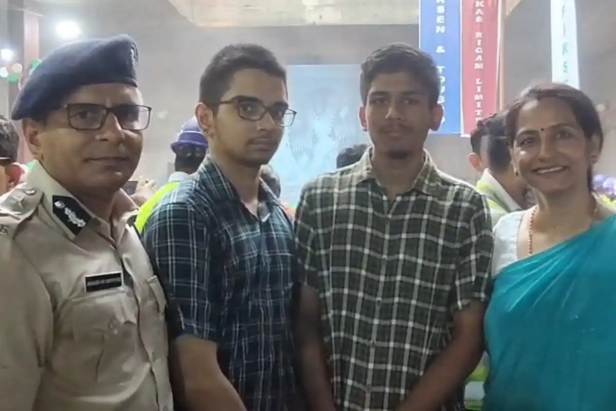 Joka Esplanade Metro TBM Durga breakthrough: जोका–एसप्लानेड मेट्रो परियोजना में टीबीएम 'दुर्गा' ने सुरंग निर्माण का महत्वपूर्ण चरण पूरा किया