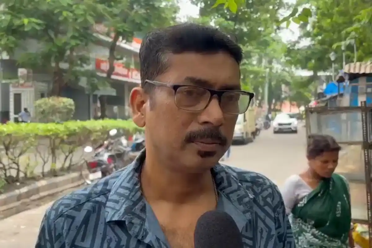 Sector five Salt Lake shop eviction notice: सेक्टर फाइव में अस्थायी दुकानों पर सख्ती, दुकानदारों की बढ़ी चिंता