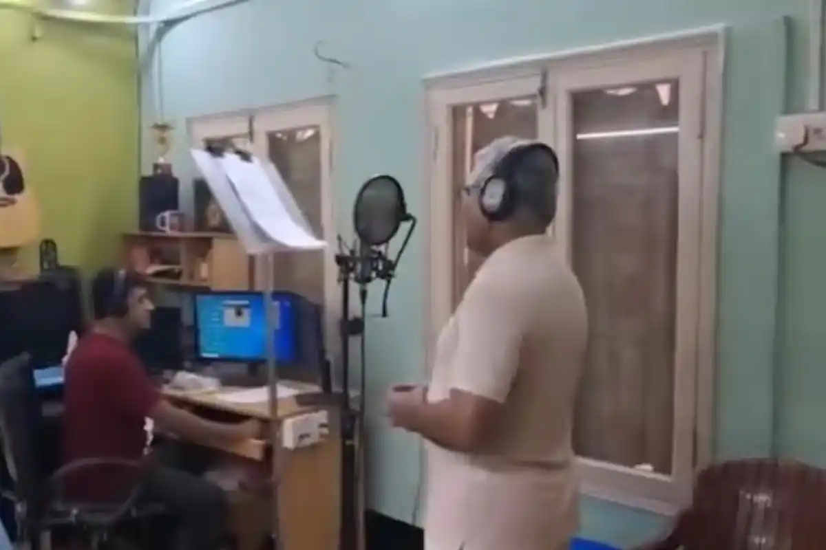 Dilip Ghosh Jhalmuri Song viral: राजनीति से अलग अंदाज में दिखे दिलीप घोष, 'झालमुड़ी गीत' का वीडियो हुआ वायरल
