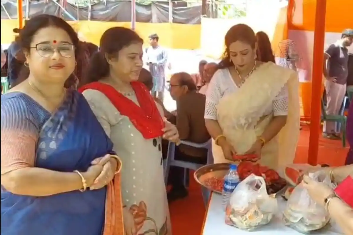 Suruchi Sangha Durga Puja Khuti Puja Sourav Sikdar: रथ यात्रा के शुभ दिन सुरुचि संघ ने दुर्गा पूजा की तैयारियों की शुरुआत की, कार्यक्रम में भाजपा विधायक सौरभ सिकदार रहे मौजूद