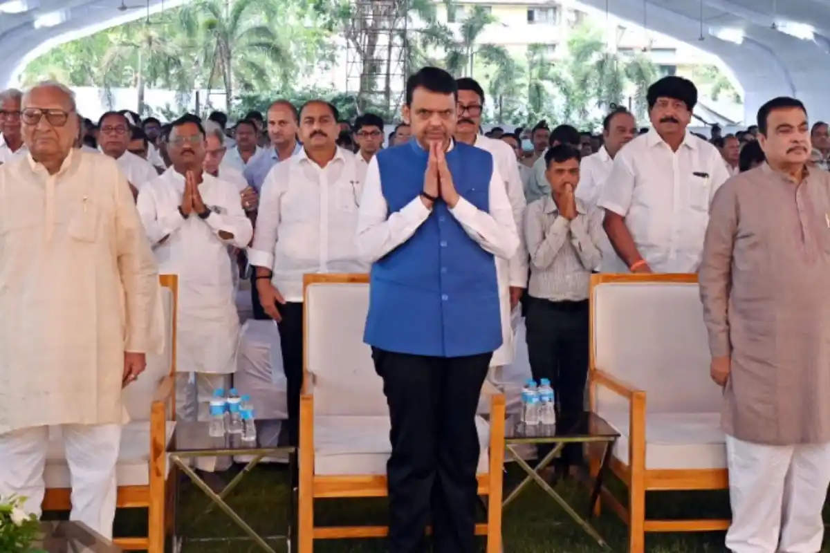 Baburao Tidke tribute meeting Nagpur: बाबूराव तिडके को श्रद्धांजलि, मुख्यमंत्री देवेंद्र फडणवीस ने उनके जनसेवा और सरल स्वभाव को याद किया