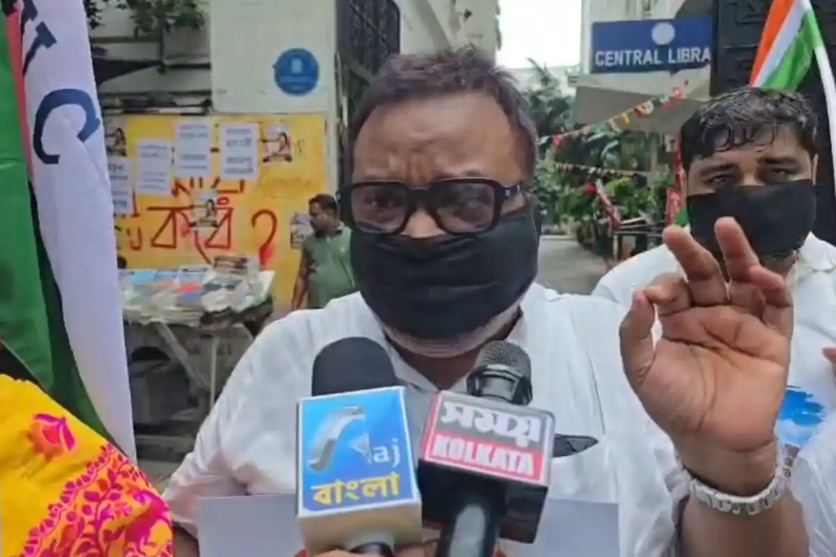 Kolkata INTUC paper leak silent protest: प्रश्नपत्र लीक के विरोध में कोलकाता में आईएनटीयूसी सेवादल का मौन धिक्कार मार्च