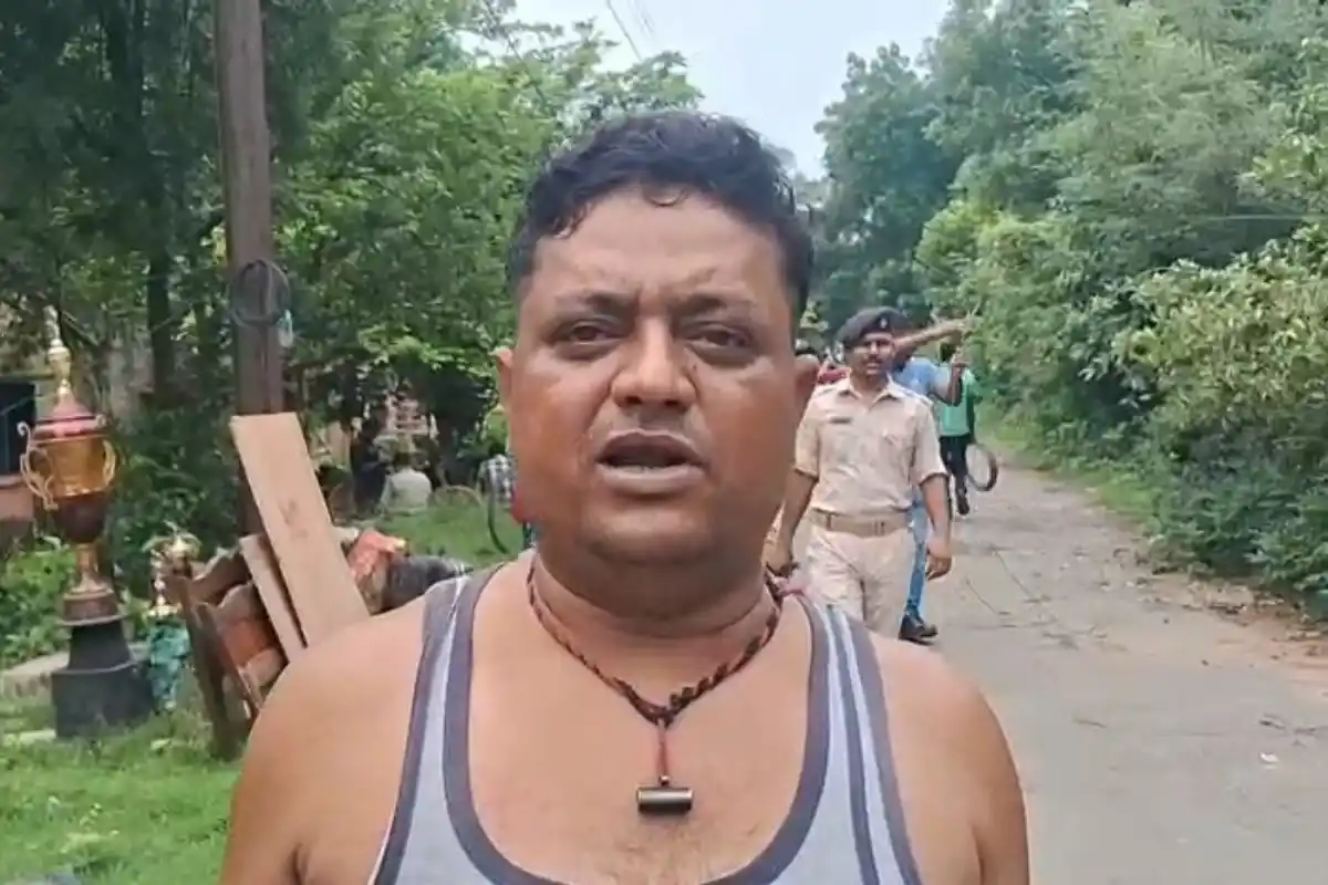 DVC Maithon eviction drive: माइथन में डिविसी ने दखल हटाने की कार्रवाई शुरू की, सौ से अधिक पुराने मकानों को बुलडोजर से तोड़ा जा रहा है