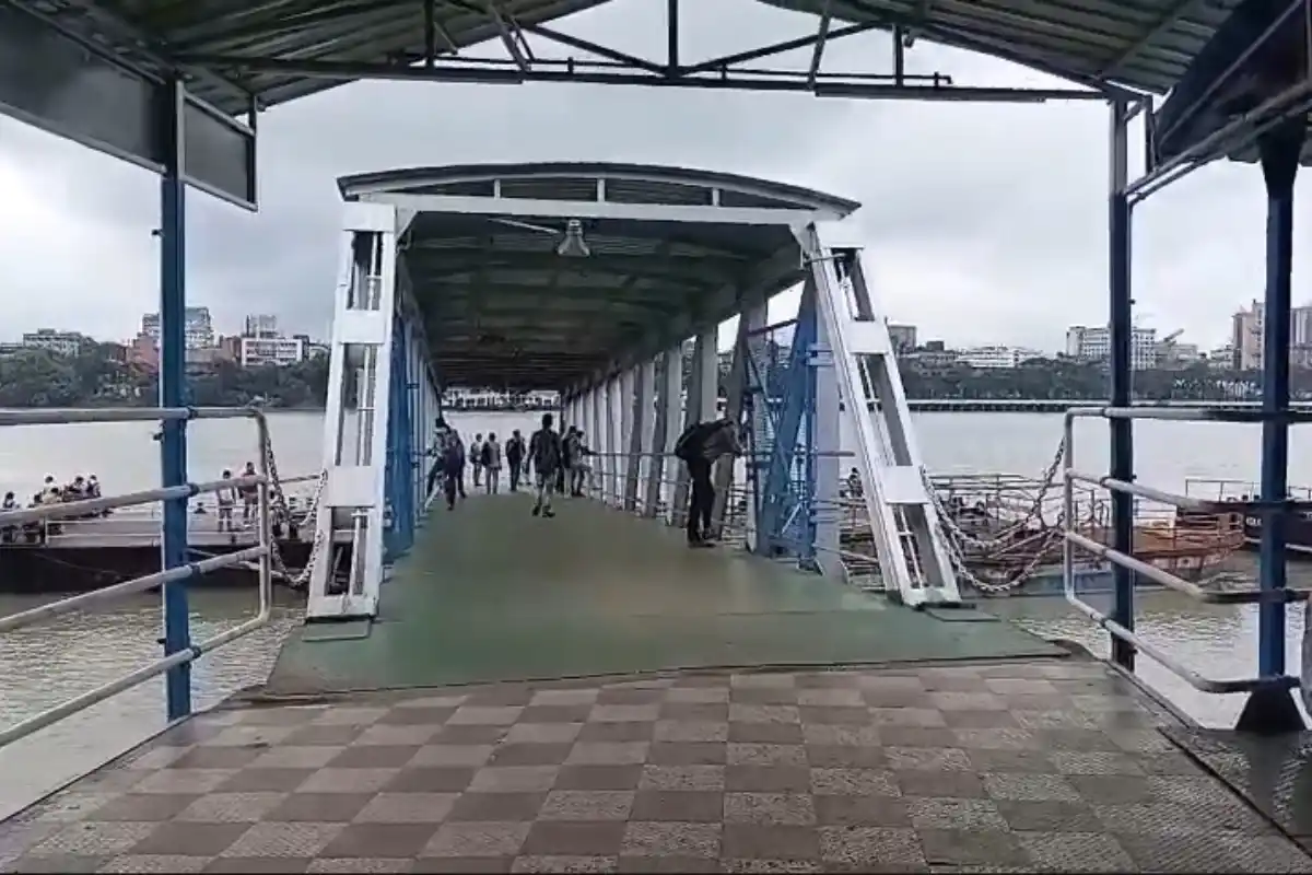 Howrah Station Ferry Ghat 21 July Rally Crowd Missing: हावड़ा स्टेशन और फेरीघाट पर नहीं दिखा 21 जुलाई का पुराना नजारा, खाली नजर आया इलाका