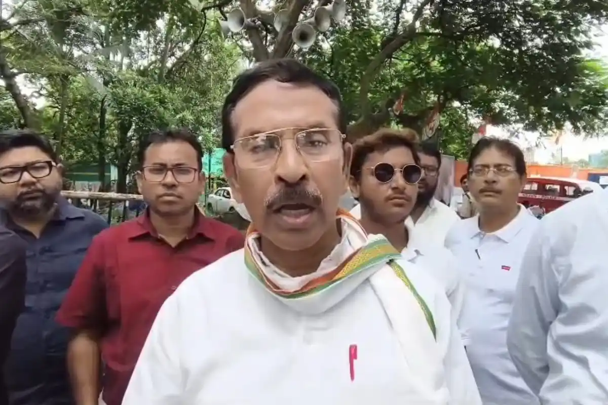 Congress Shaheed Diwas Rally 21 July Kolkata: कोलकाता में कांग्रेस की सभा, 21 जुलाई की यादों के साथ सजा मंच