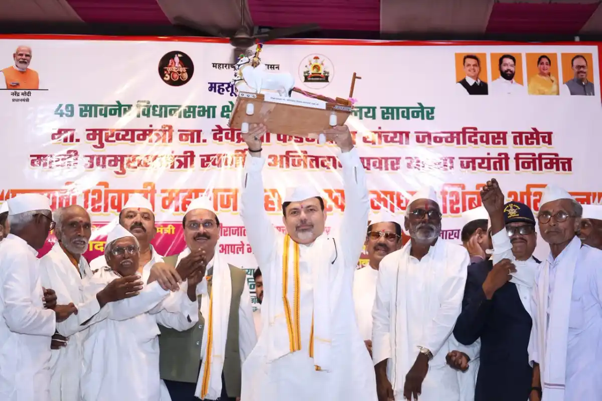 Saoner Kalmeshwar Kisan Rinmukti Mela: सावनेर और कलमेश्वर में आयोजित मेले में हजारों किसानों की भागीदारी, ऋणमाफी योजना की जानकारी दी गई