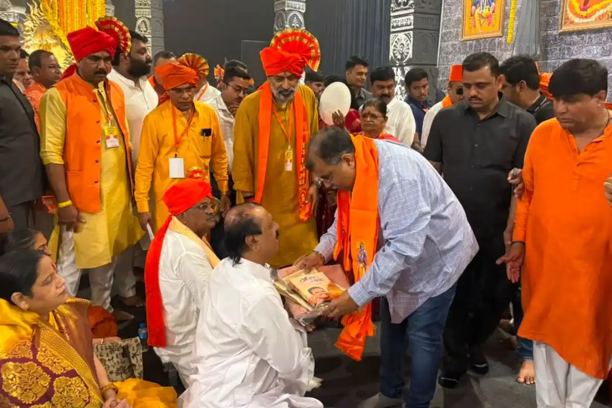 CM Devendra Fadnavis birthday Lakshmi Narsimha Mahayagya: नागपुर में मुख्यमंत्री के जन्मदिन पर श्री लक्ष्मी-नृसिंह महायज्ञ का आयोजन, स्वास्थ्य और दीर्घायु के लिए हुई विशेष प्रार्थना