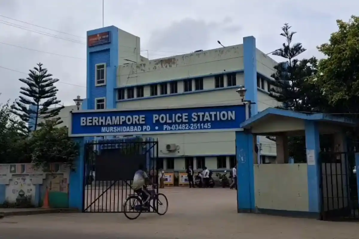 Sreelekha Mitra BJP Complaint Berhampore Police Station: अभिनेत्री श्रीलेखा मित्र के खिलाफ भाजपा की शिकायत, प्रधानमंत्री की तस्वीर पोस्ट करने का आरोप