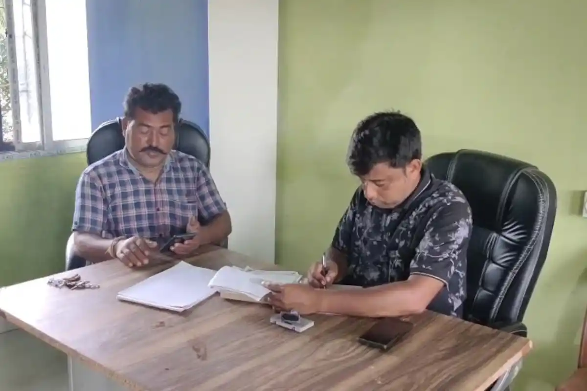 Malda Panchayat Fund Scam 50 Lakh allegation: मालदा में पंचायत निधि के 50 लाख रुपये के गड़बड़ी का आरोप, प्रधान और ठेकेदार पर शिकायत