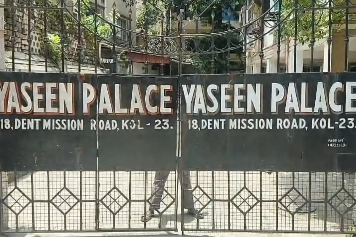 Kolkata ED raid Khidderpore Short Street: कोलकाता में कई जगहों पर ईडी की तलाशी, आर्थिक लेनदेन में गड़बड़ी के मामले में जांच तेज