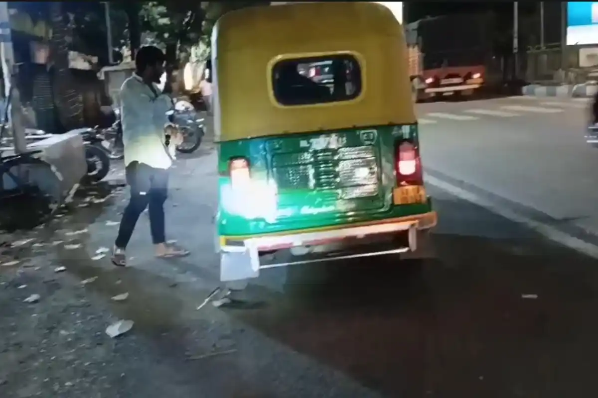 Behala auto drivers overcharging after 9 PM passenger complaint: रात 9 बजे के बाद यात्रियों ने ऑटो चालकों पर मनमानी और अधिक किराया लेने का लगाया आरोप