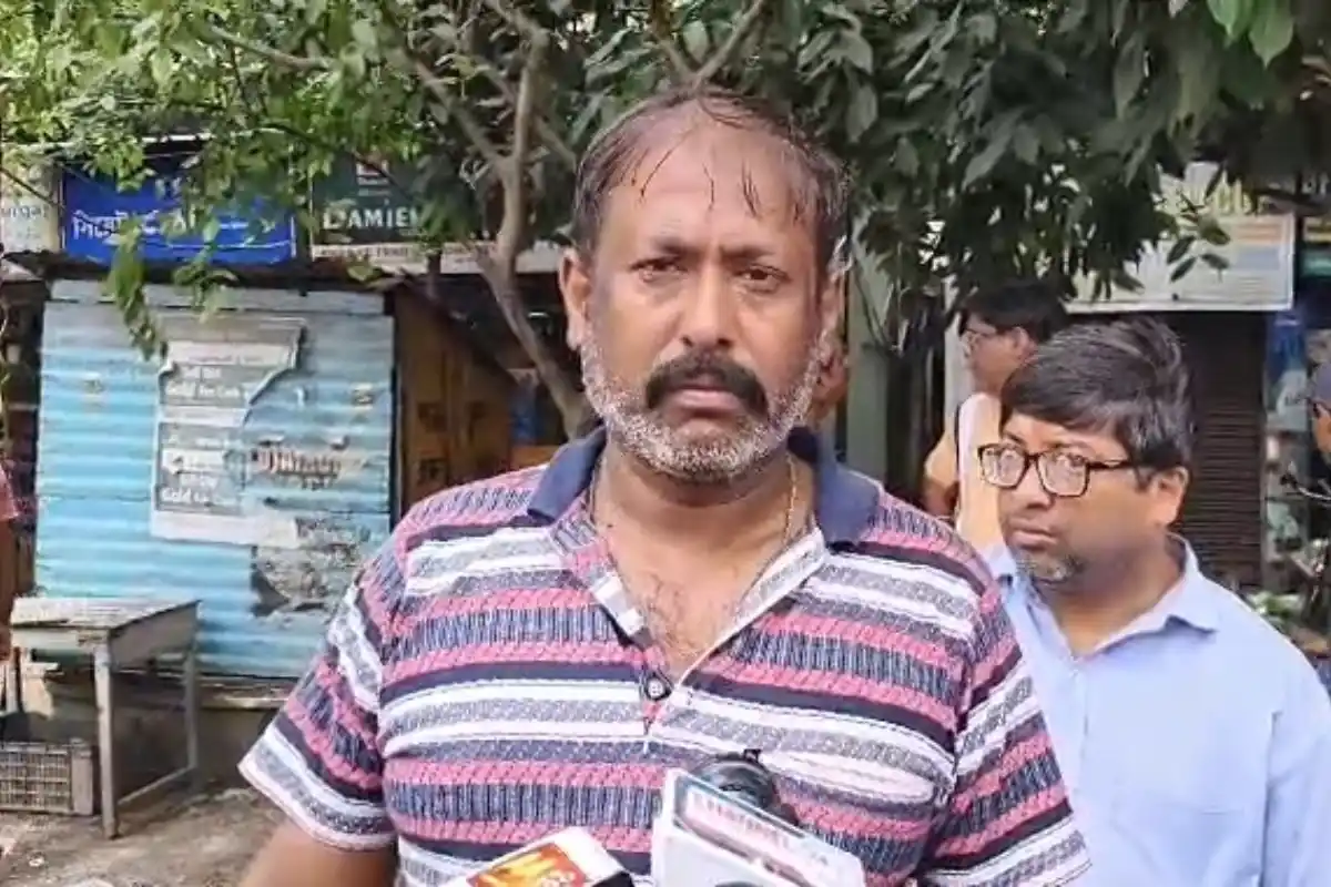 Baranagar BT Road Lorry Accident Two School Students Death: बरानगर में लोरी की टक्कर से दो स्कूली बच्चों की मौत, पिता घायल, इलाके में बढ़ा तनाव