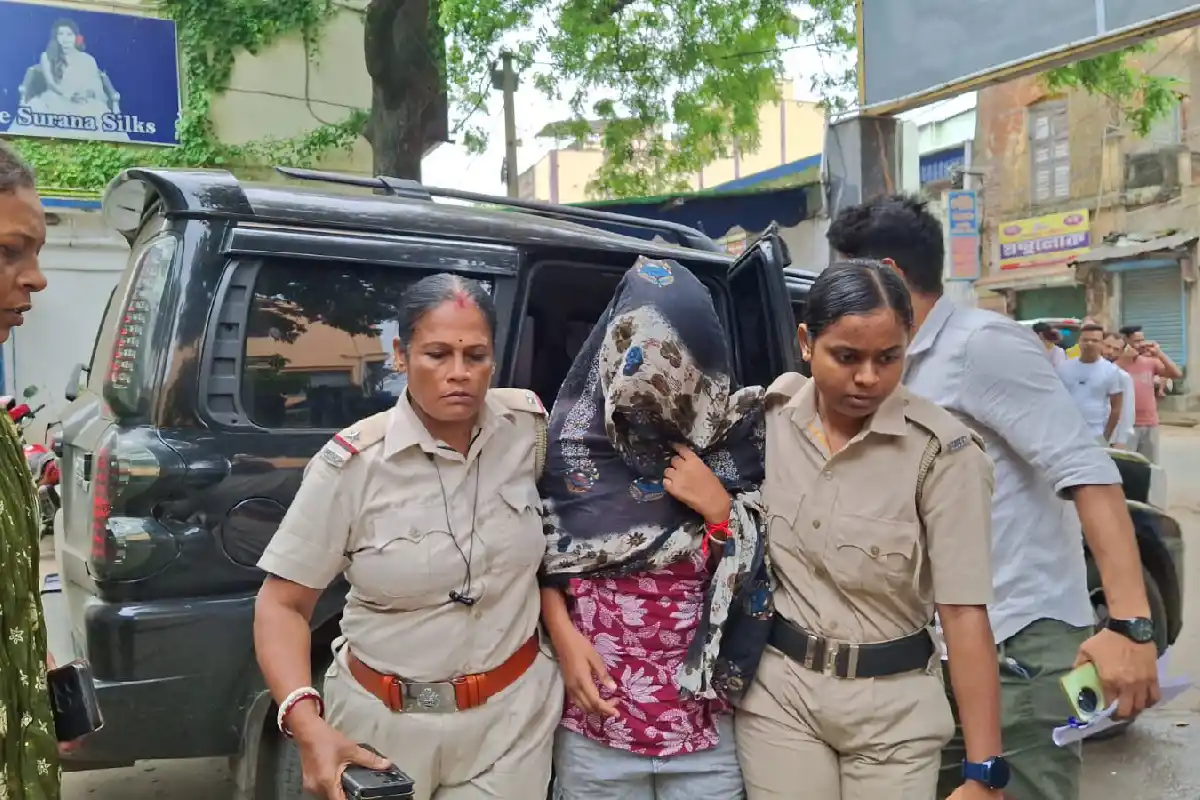 Bengal STF Hamim Mondal Girlfriend Arpita Sarkar Arrested Jharkhand: हमीम मंडल की साथी अर्पिता सरकार झारखंड के साहेबगंज से गिरफ्तार, आज बर्धमान लाई जाएगी