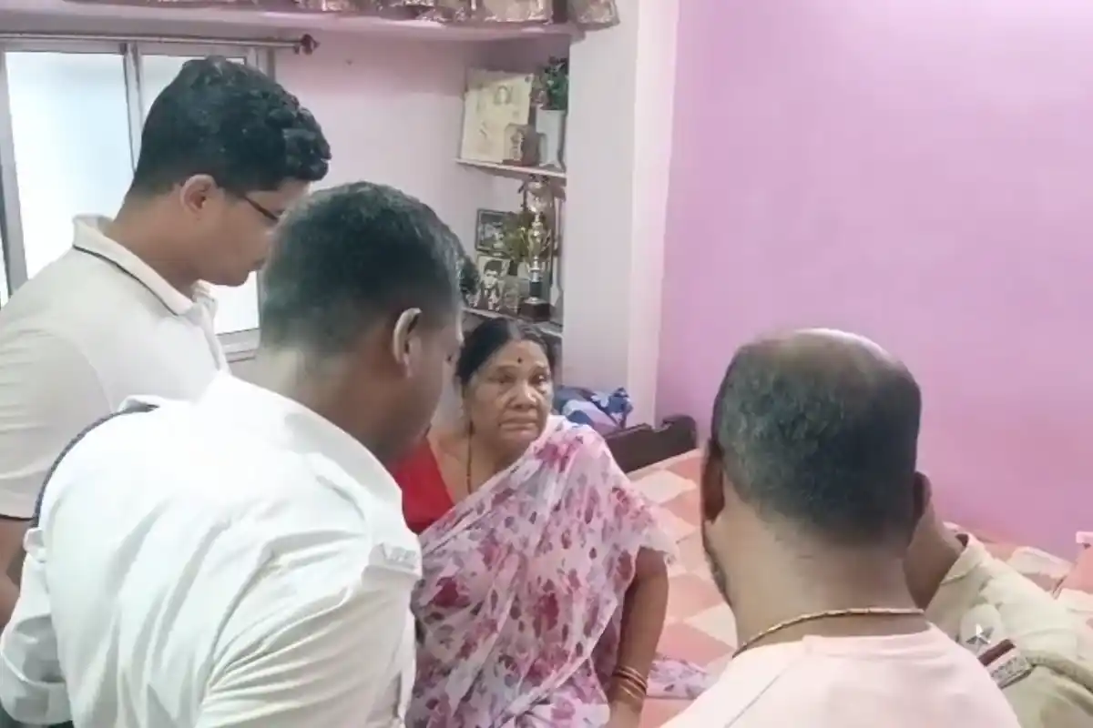 Howrah STF arrest Aditya Singh Raj Belilious Road: हावड़ा में एसटीएफ ने आदित्य सिंह उर्फ राज को गिरफ्तार किया, जांच में डिजिटल सामान जब्त, मामले में कई अहम पहलुओं की जांच जारी