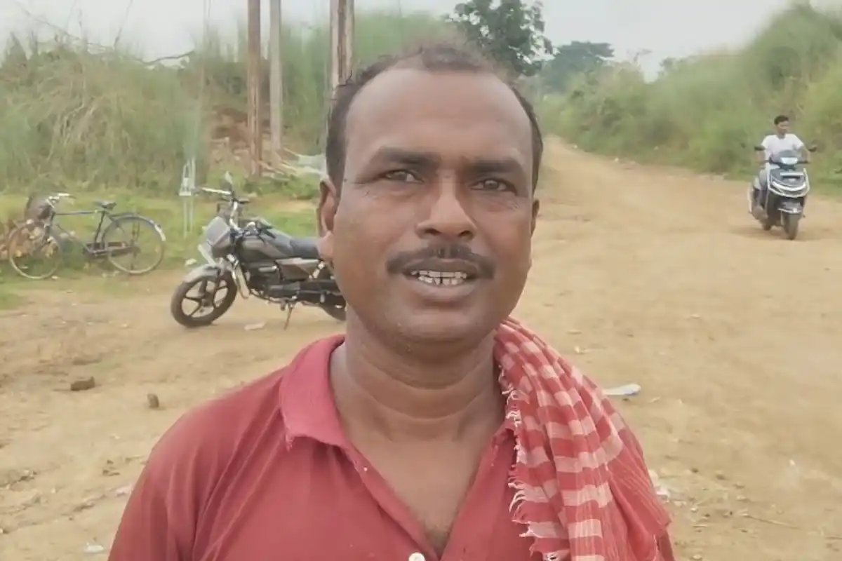 Mayurakshi River Two People Rescued: मयूराक्षी नदी के तेज बहाव में महिला और पुरुष बहने लगे, नाव चालकों ने समय रहते बचाई जान