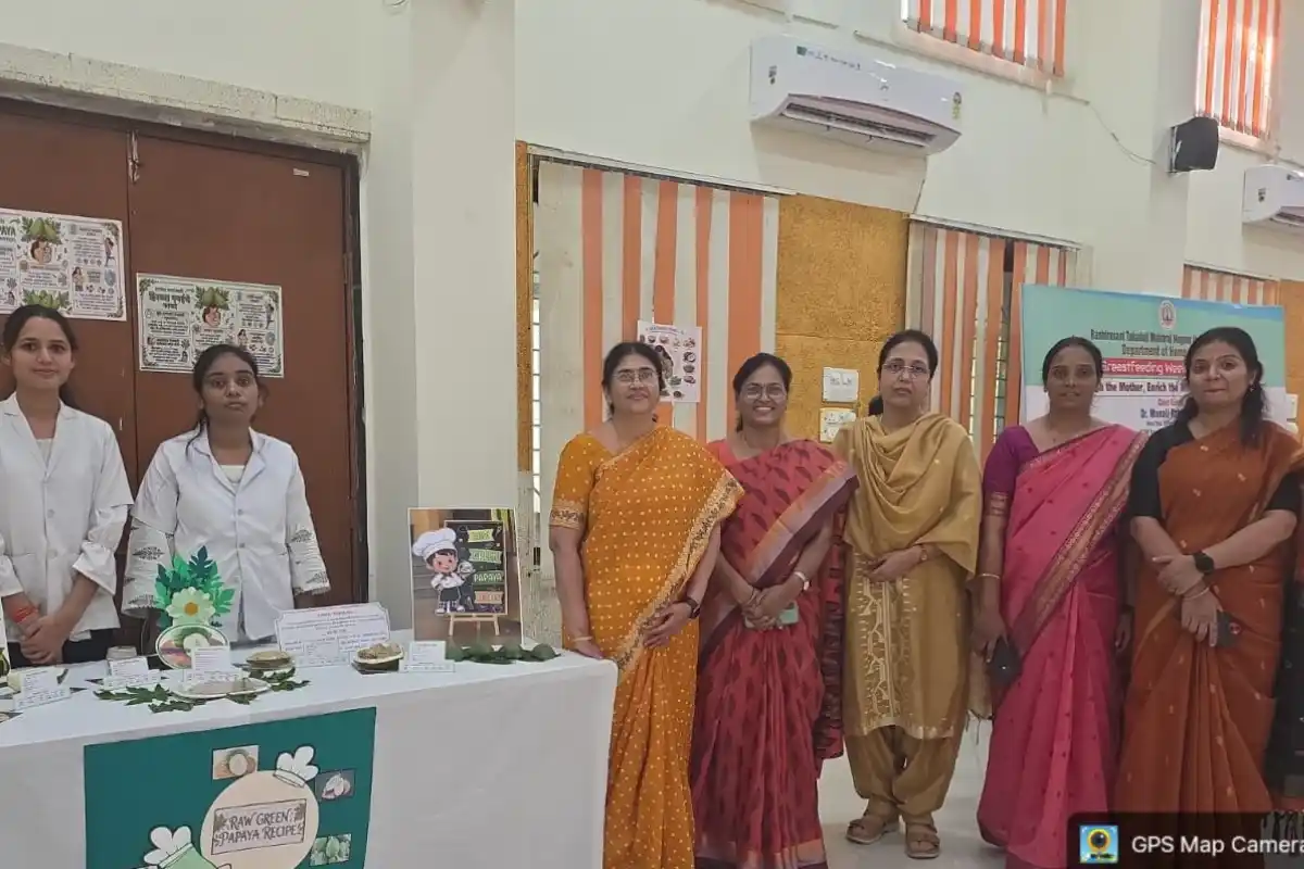 Nagpur University World Breastfeeding Week Lactation Food Exhibition: नागपुर विश्वविद्यालय में दुग्ध बढ़ाने वाले भोजन की प्रदर्शनी, मां और बच्चे के अच्छे स्वास्थ्य का दिया गया संदेश