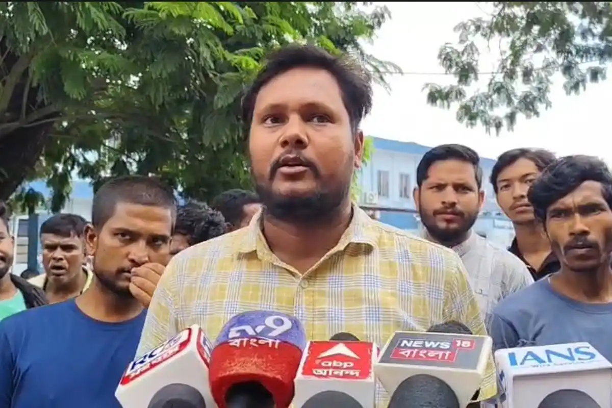 Islampur School Teacher Shot: इस्लामपुर में स्कूल जा रहे प्राथमिक शिक्षक को मारी गोली, गंभीर हालत में सिलीगुड़ी मेडिकल कॉलेज भेजा गया