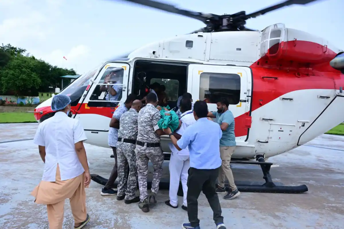 Gadchiroli Snake Bite Student Medical Evacuation Nagpur: गडचिरोली में आश्रम शाला की छात्राओं को सर्प ने काटा, तीन की मौत, चौथी छात्रा गंभीर हालत में हेलीकॉप्टर से नागपुर भेजी गई