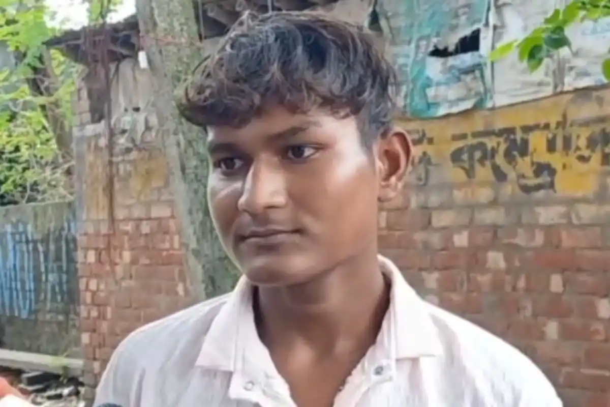Malda Santa Debya High School closed central forces: केंद्रीय बल के ठहरने से मालदा का स्कूल महीनों से बंद, पढ़ाई और परीक्षा पर असर