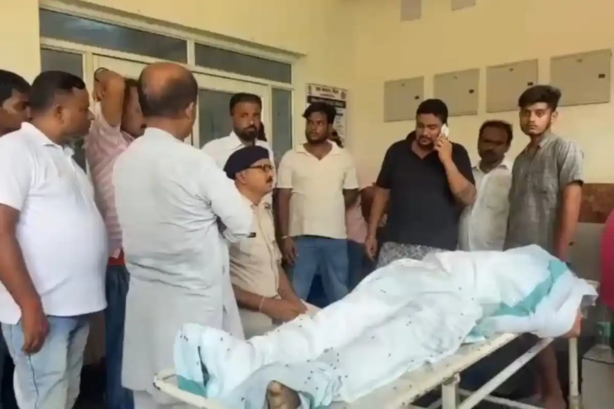 Siwan Finance Company Worker Murder: सिवान में फाइनेंस कंपनी के युवक की गोली मारकर हत्या, जलालपुर मंदिर के पास अपराधियों ने बनाया निशाना