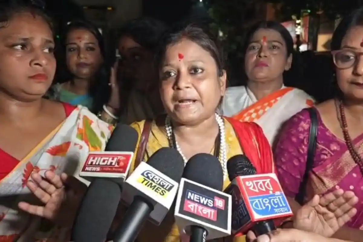 BJP Mahila Morcha Behala thanksgiving march Annapurna Bhandar: बेहाला में भाजपा महिला मोर्चा ने निकाली धन्यवाद यात्रा, अन्नपूर्णा भंडार की राशि मिलने पर जताया आभार