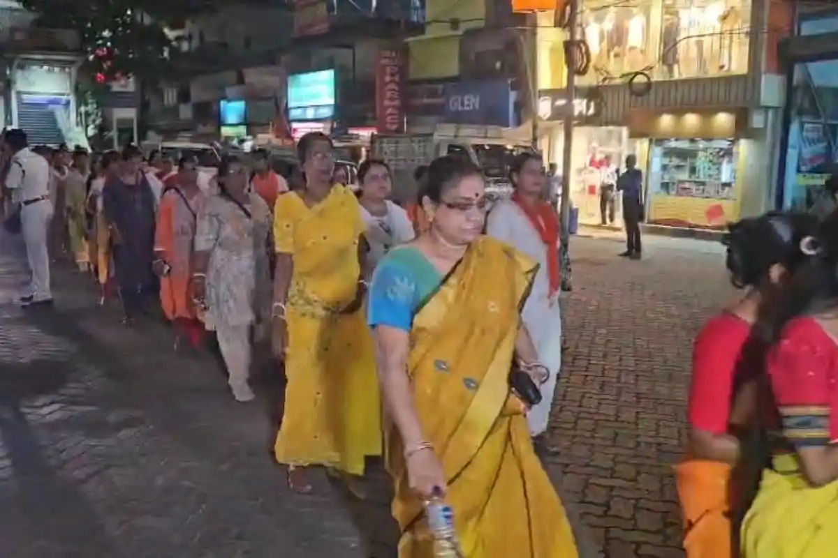 BJP Mahila Morcha Behala thanksgiving march Annapurna Bhandar: बेहाला में भाजपा महिला मोर्चा ने निकाली धन्यवाद यात्रा, अन्नपूर्णा भंडार की राशि मिलने पर जताया आभार