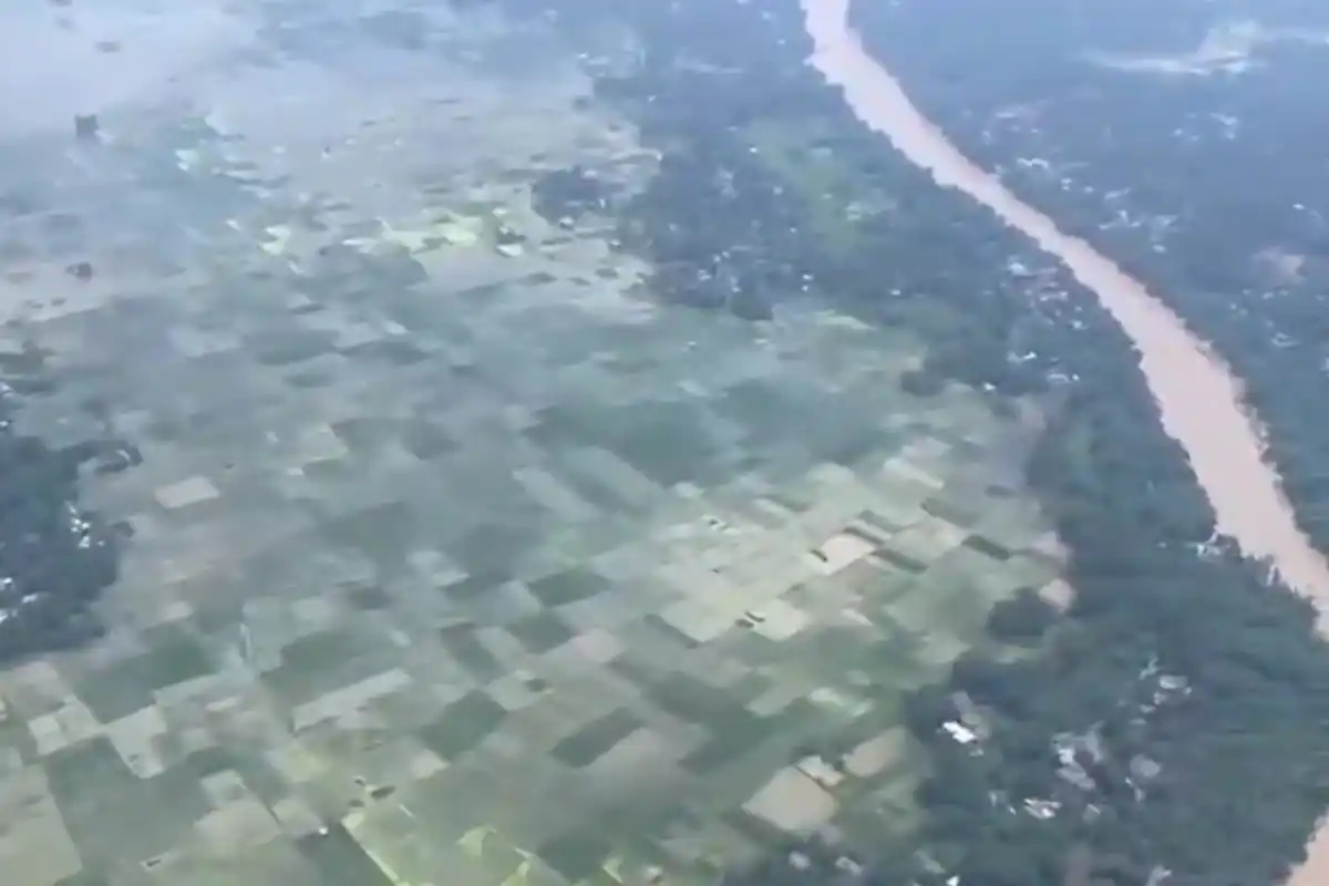Suvendu Adhikari Sabang flood aerial survey: पश्चिम मेदिनीपुर के बाढ़ प्रभावित सबांग का मुख्यमंत्री सुवेंदु अधिकारी ने किया हवाई सर्वेक्षण