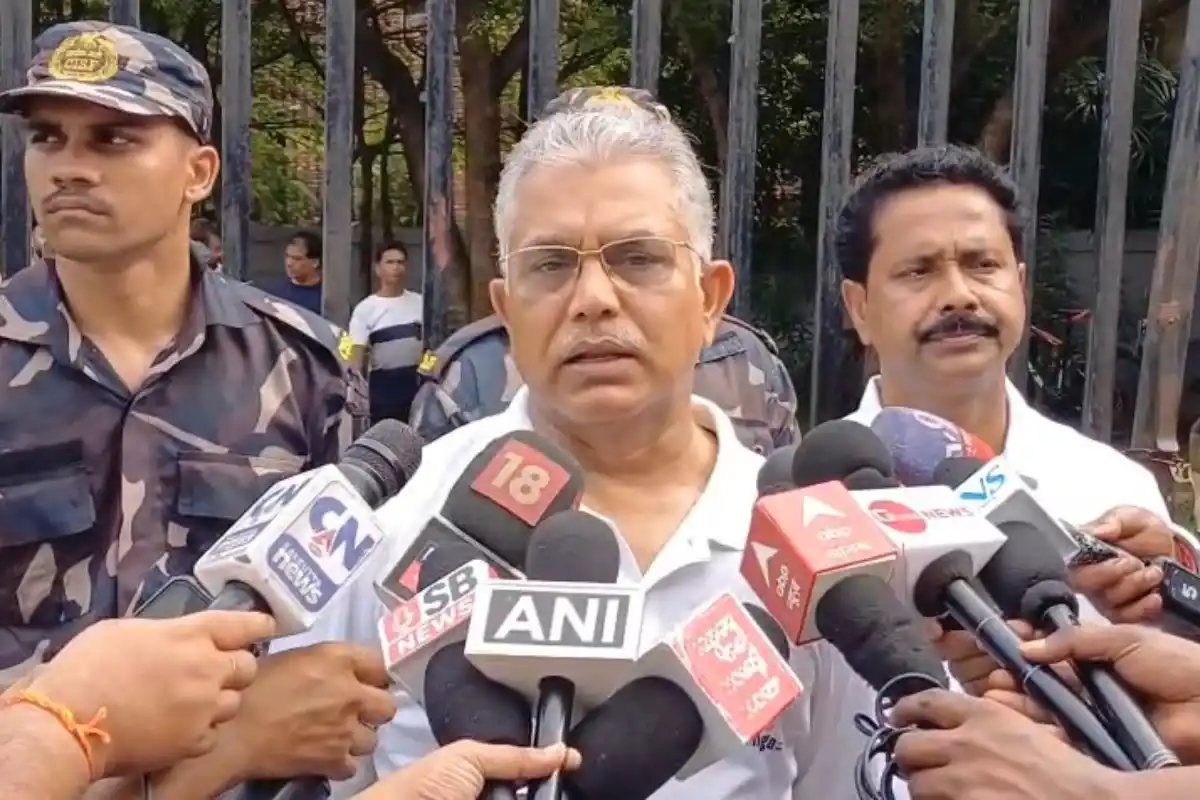 Kolkata Jadavpur University clash Amit Shah West Bengal visit: कोलकाता के जादवपुर विश्वविद्यालय में छात्र संघर्ष से तनाव, अमित शाह के बंगाल दौरे और राहुल गांधी के बयान से गरमाई राजनीति