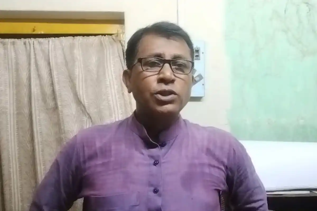 Malda Jagdala High School Certificate Dispute: मालदा के जगदला हाईस्कूल में प्रमाण पत्र विवाद के बाद मारपीट, महिला गैर-शिक्षक कर्मचारी ने लगाए गंभीर आरोप
