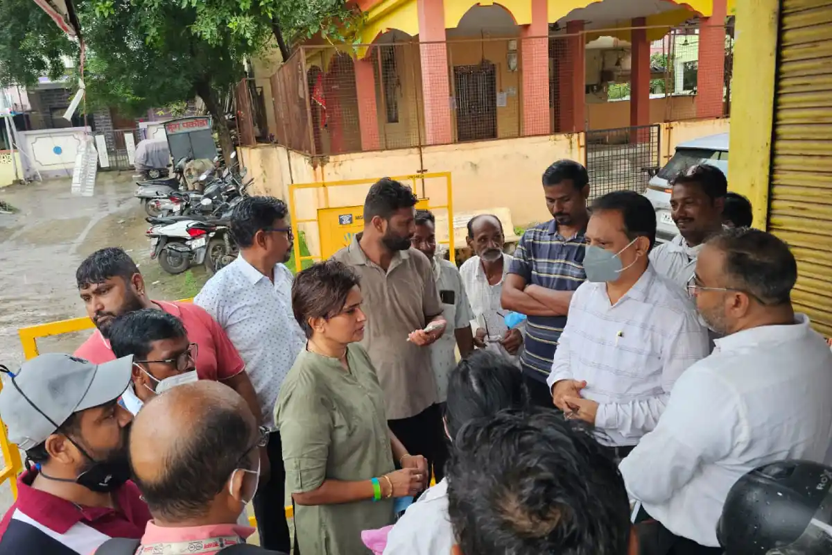 Nagpur Godhni Chlorine Gas Leak 200 Affected: गोधनी रेलवे क्षेत्र में गैस रिसाव से 200 से अधिक लोग प्रभावित, अस्पतालों में कराया गया भर्ती