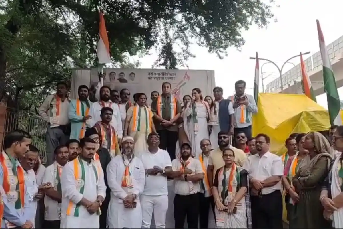 Nagpur Anil Deshmukh Bike Rally Protest: नागपुर में अनिल देशमुख ने बाइक रैली निकालकर सरकार के खिलाफ जताया विरोध, पुलिस ने हिरासत में लिया