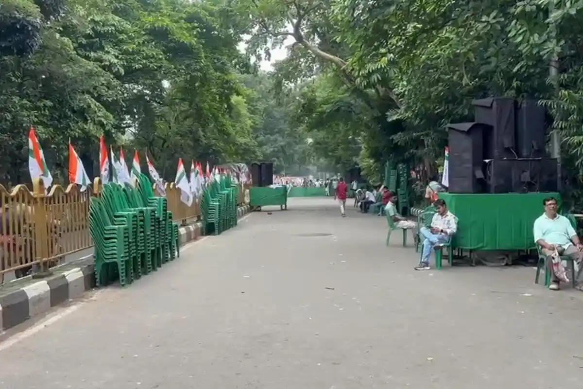 Kolkata TMCP rally Birla Planetarium Cathedral Road: बिड़ला तारामंडल के पास तृणमूल छात्र परिषद की सभा, जुटने लगे छात्र और युवा समर्थक