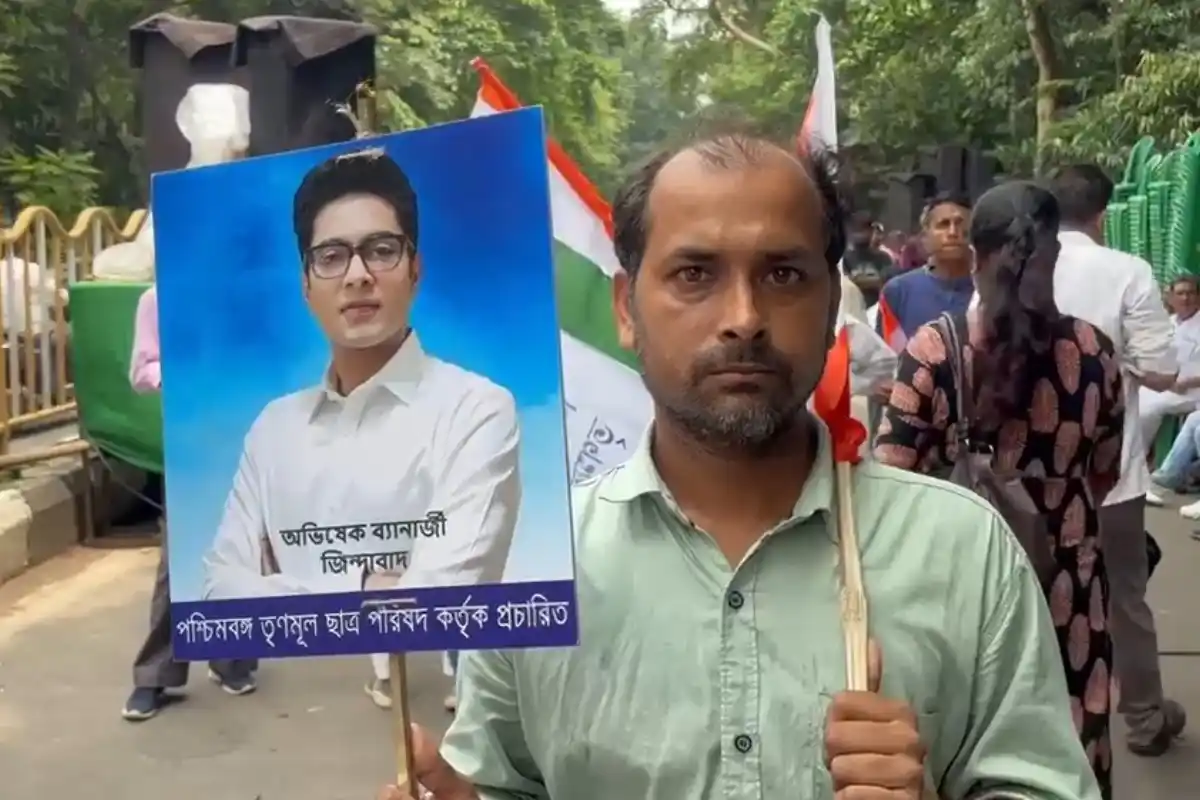 Kolkata TMCP rally Birla Planetarium Cathedral Road: बिड़ला तारामंडल के पास तृणमूल छात्र परिषद की सभा, जुटने लगे छात्र और युवा समर्थक