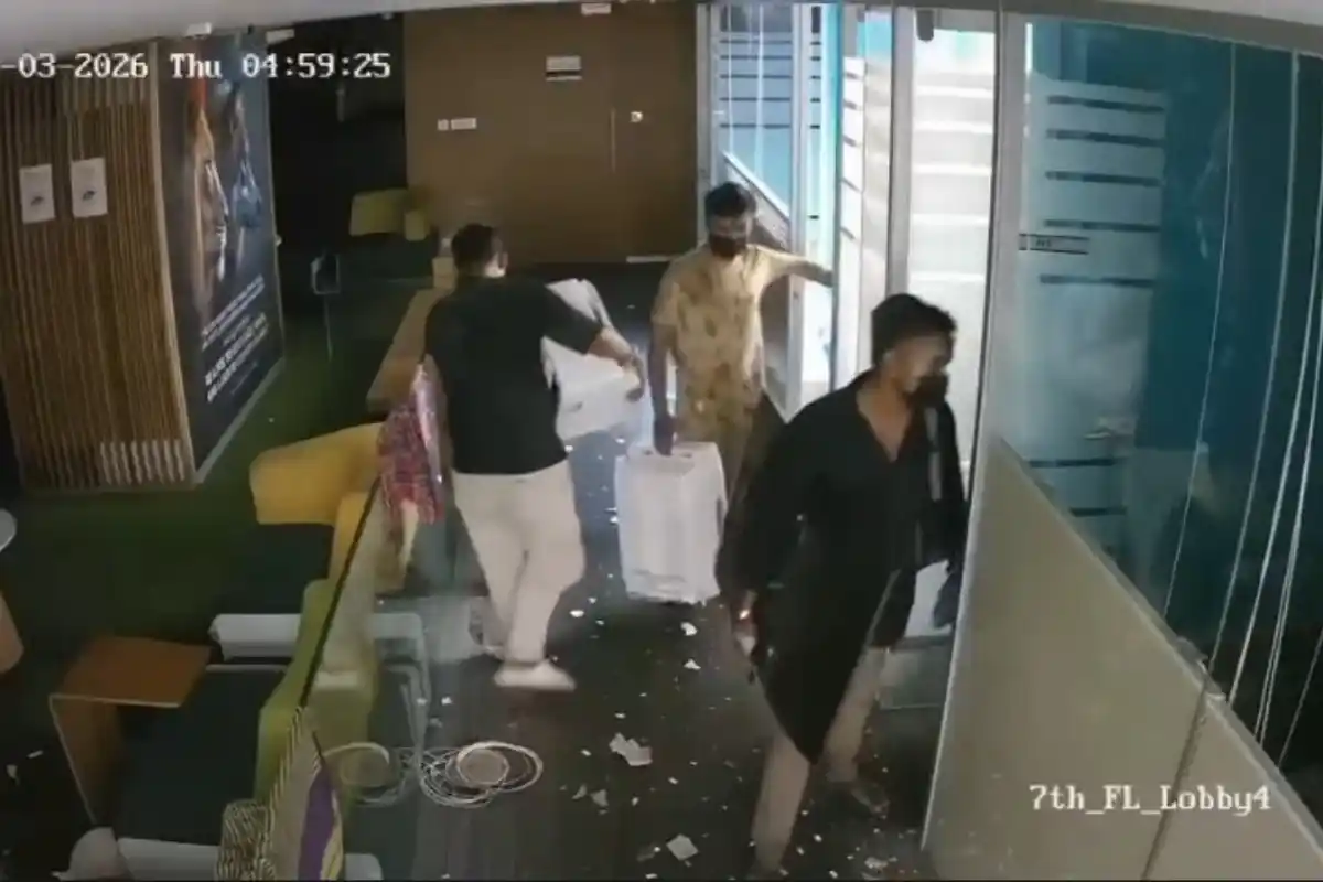 Kolkata Camac Street Abhishek Banerjee Office Vandalism: कोलकाता के कैमक स्ट्रीट में अभिषेक बनर्जी के दफ्तर में तोड़फोड़ का आरोप, सुबह से कड़ी पुलिस सुरक्षा
