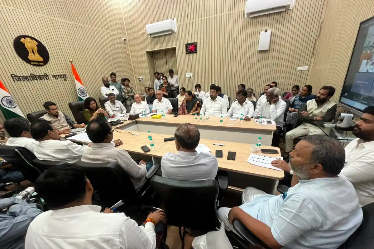 Nagpur SIR work controversy MLA clash: नागपुर में एसआईआर जांच बैठक के दौरान हंगामा, दो विधायकों में तीखी नोकझोंक