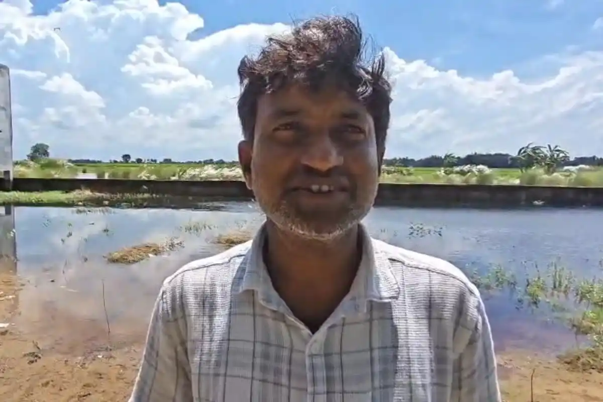 Murshidabad Godapara Pulia School Waterlogging: मुर्शिदाबाद के गोदापाड़ा पुलिया उच्च विद्यालय में फिर जलजमाव, 2000 से जारी है परेशानी