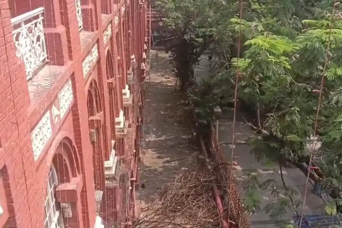 Writers Building Kolkata Renovation Deadline 10 October: कोलकाता के राइटर्स बिल्डिंग में मुख्यमंत्री और मंत्रियों के कक्ष तैयार, 10 अक्टूबर तक काम पूरा करने का लक्ष्य