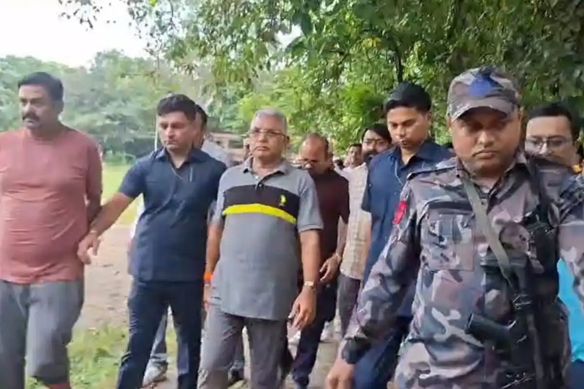 Dilip Ghosh Siliguri opposition statement: शिलिगुड़ी में दिलीप घोष ने विपक्ष पर साधा निशाना, कहा अपनी भूमिका निभाने में विफल
