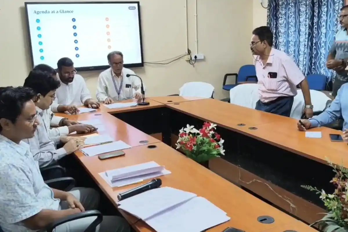 Malda Medical College child deaths: मालदा में 24 दिन में 55 बच्चों की मौत, कुपोषण और कम उम्र में गर्भधारण पर चिंता