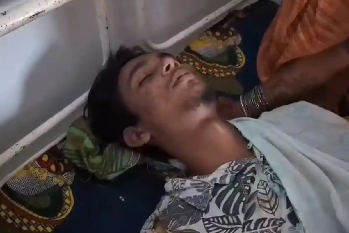 Mandla Hirapur Ganesh mandap electrocution deaths: मध्य प्रदेश के मंडला में गणेश पंडाल में करंट से चार युवकों की मौत तीन घायल